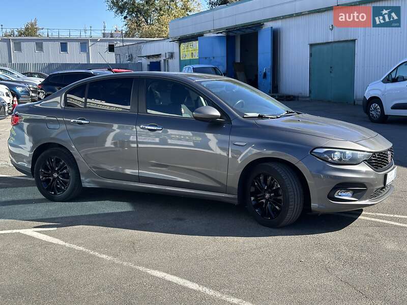 Седан Fiat Tipo 2019 в Києві