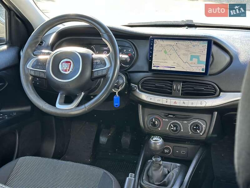 Седан Fiat Tipo 2019 в Києві