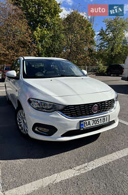 Седан Fiat Tipo 2016 в Кропивницькому