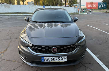 Седан Fiat Tipo 2018 в 