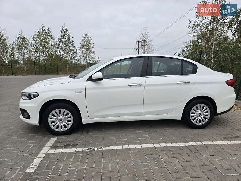Седан Fiat Tipo 2017 в Вышгороде