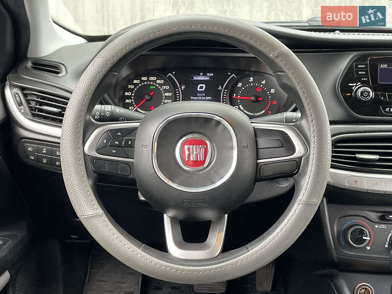 Седан Fiat Tipo 2016 в Києві фото 17 Седан Fiat Tipo 2016 в Києві