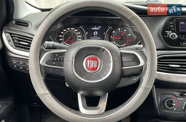 Седан Fiat Tipo 2016 в 