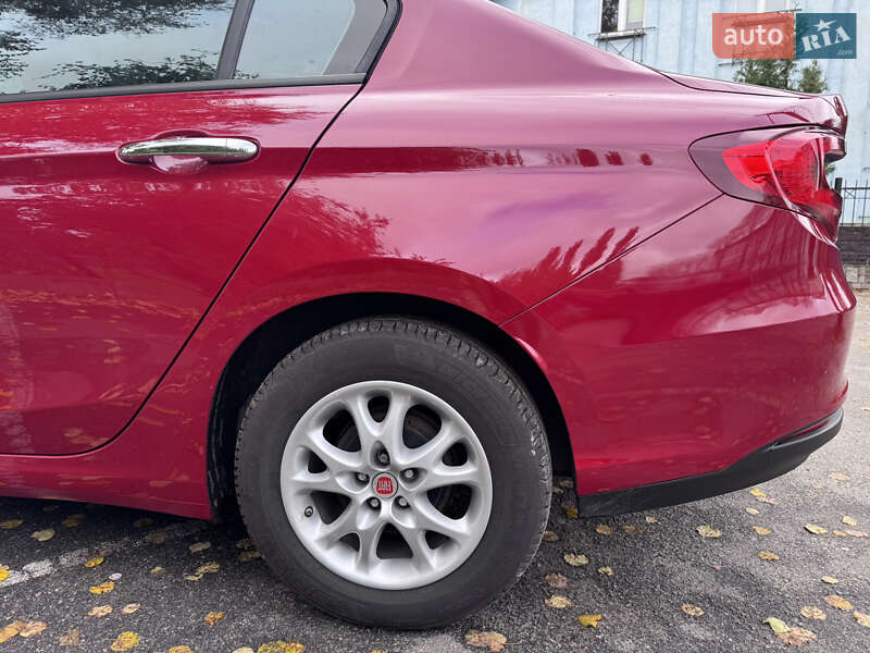 Седан Fiat Tipo 2019 в Києві