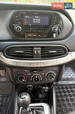 Седан Fiat Tipo 2019 в 