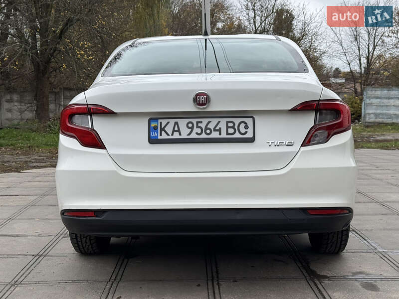 Седан Fiat Tipo 2020 в Смеле