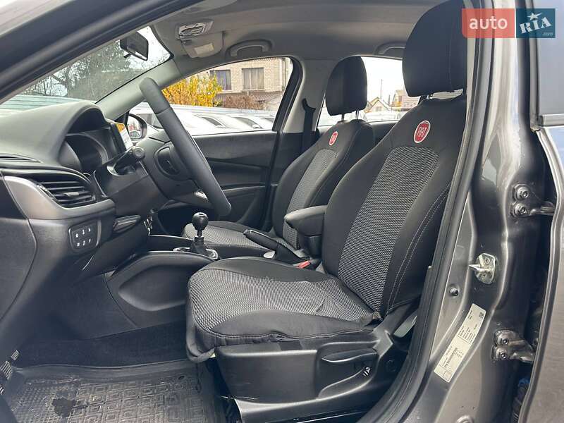 Седан Fiat Tipo 2019 в Києві