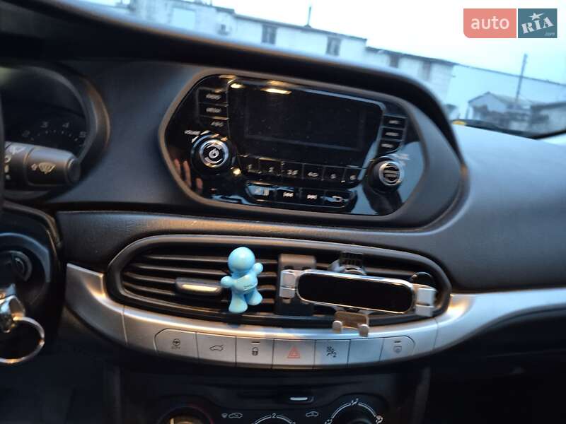 Седан Fiat Tipo 2020 в Черкассах