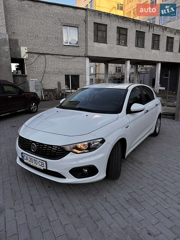 Хетчбек Fiat Tipo 2017 в Черкасах