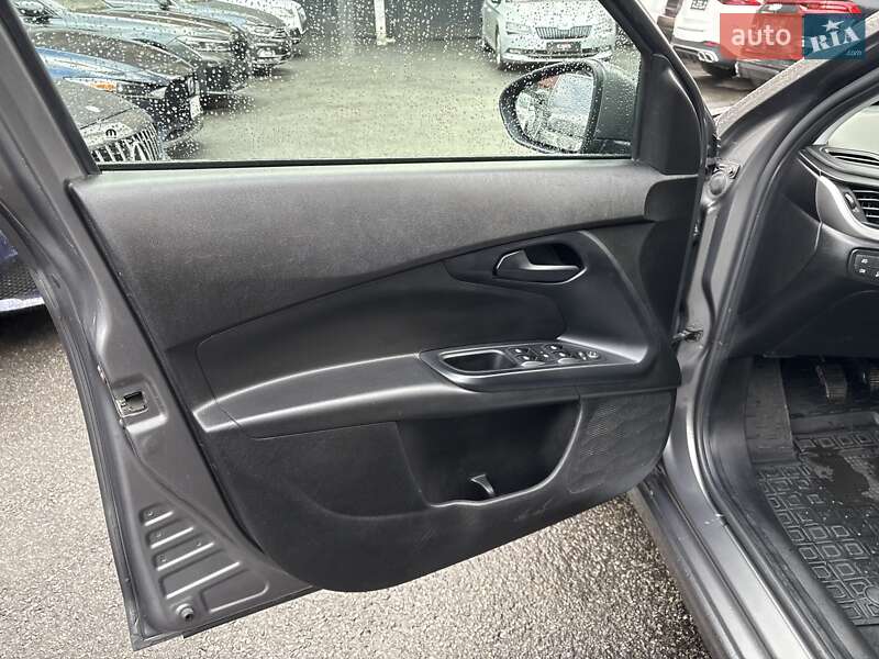 Хэтчбек Fiat Tipo 2020 в Киеве