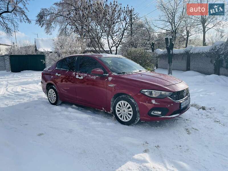 Седан Fiat Tipo 2019 в Києві