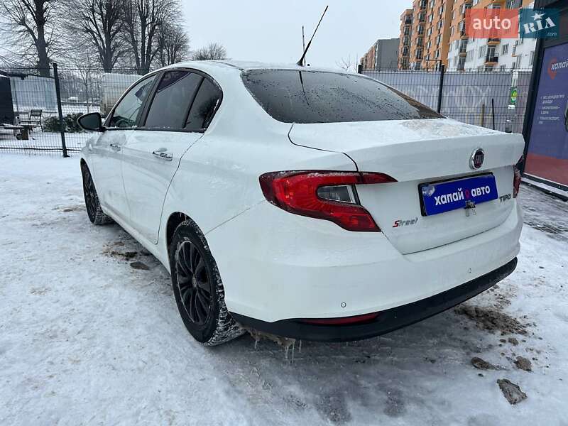 Седан Fiat Tipo 2019 в Виннице