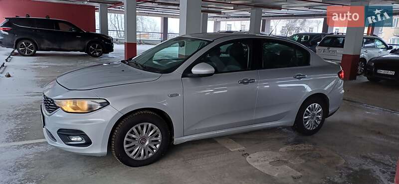Седан Fiat Tipo 2016 в Львове