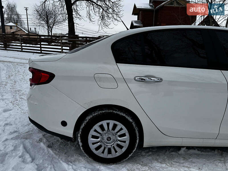 Седан Fiat Tipo 2018 в Киеве