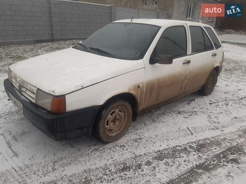 Хэтчбек Fiat Tipo 1990 в Ярмолинцах