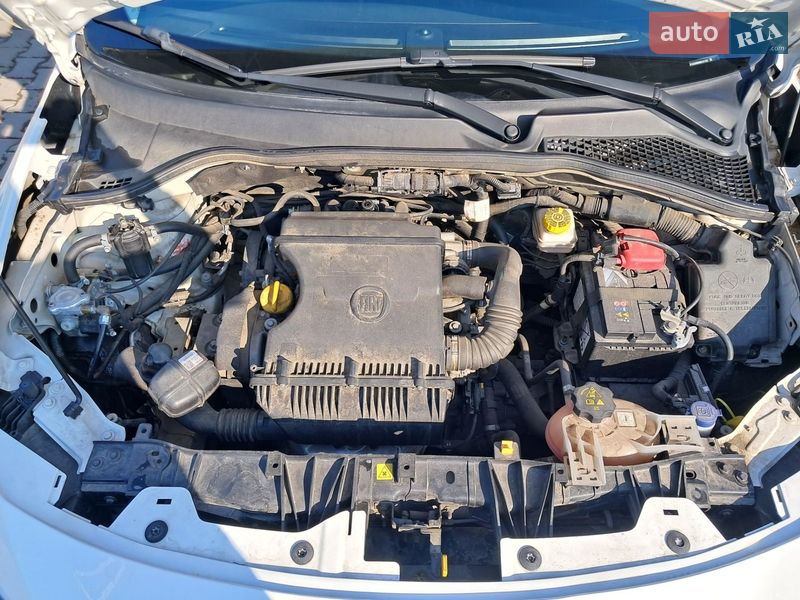 Седан Fiat Tipo 2018 в Львове