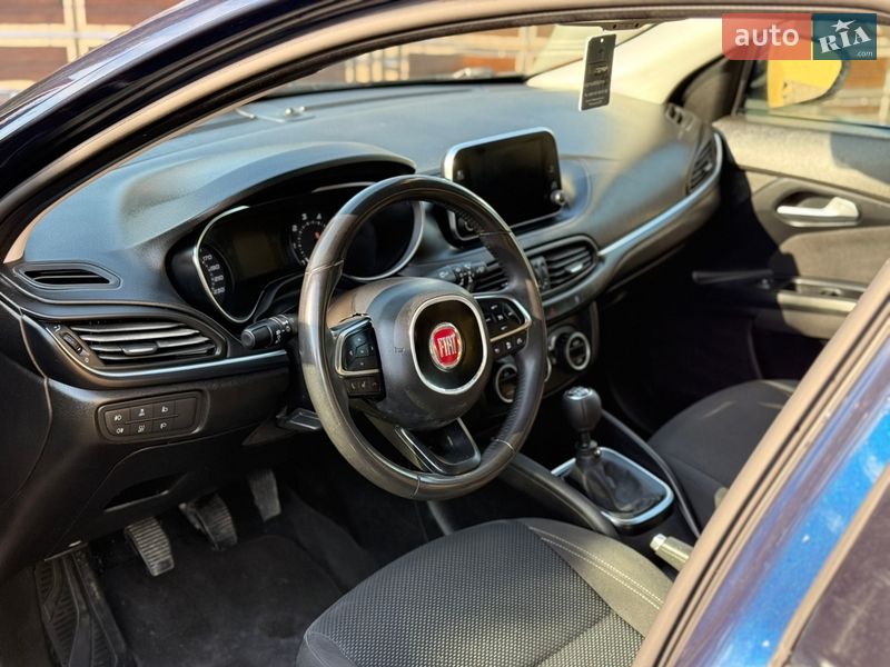 Универсал Fiat Tipo 2017 в Ивано-Франковске