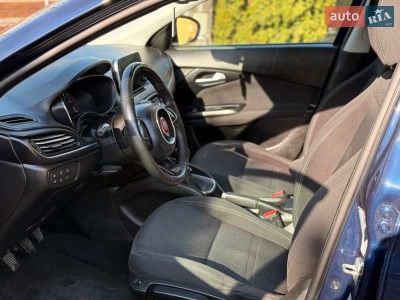 Универсал Fiat Tipo 2017 в Ивано-Франковске
