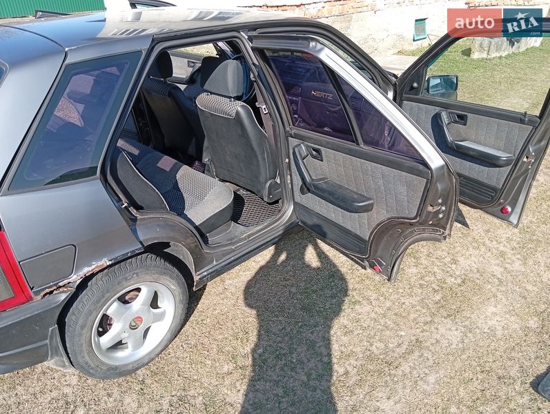 Хетчбек Fiat Tipo 1993 в Калуші