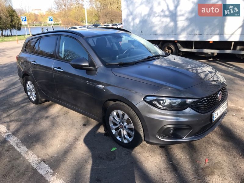 Універсал Fiat Tipo 2017 в Рівному