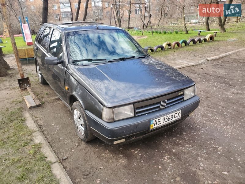 Хетчбек Fiat Tipo 1990 в Конотопі фото 2 Хетчбек Fiat Tipo 1990 в Конотопі