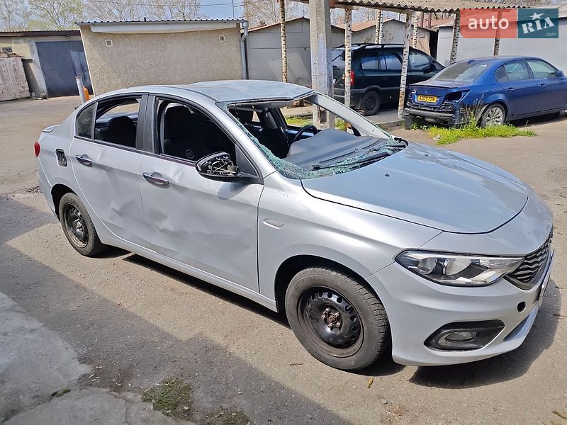 Fiat Tipo 2017