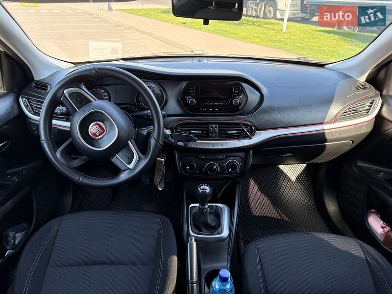 Хэтчбек Fiat Tipo 2017 в Киеве