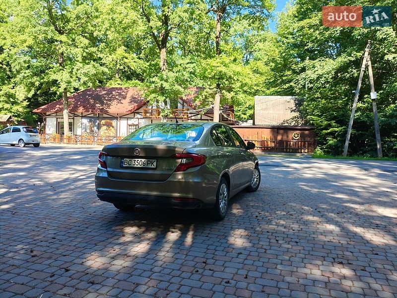 Седан Fiat Tipo 2019 в Дрогобичі