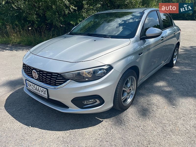 Седан Fiat Tipo 2019 в Звягелі