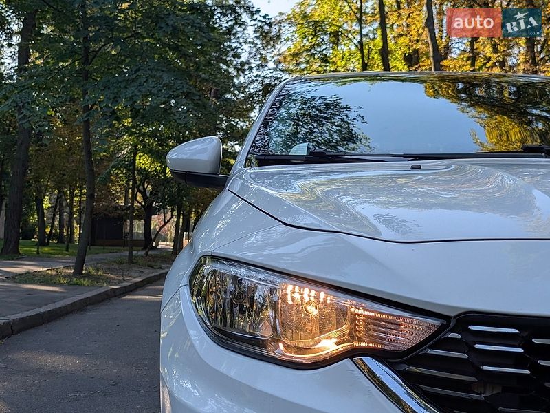 Седан Fiat Tipo 2018 в Києві