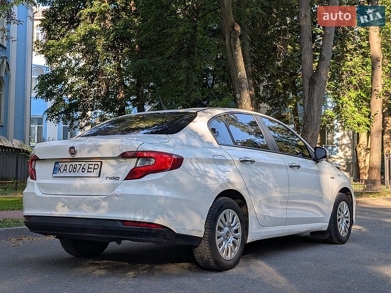 Седан Fiat Tipo 2018 в Києві