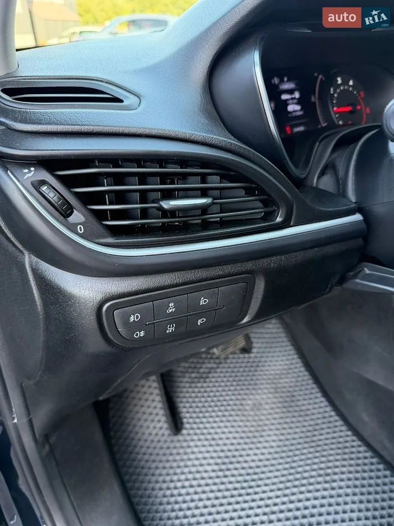 2017 Fiat Tipo - мініатюра 32