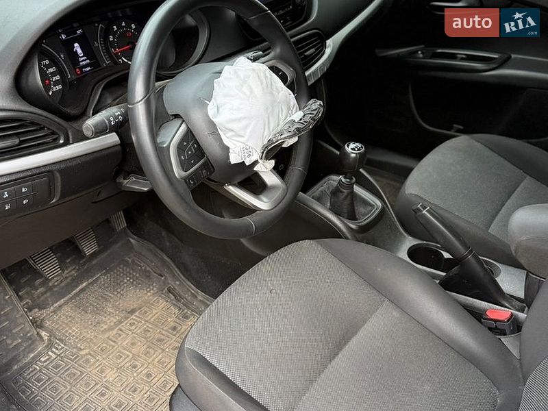 Седан Fiat Tipo 2019 в Києві