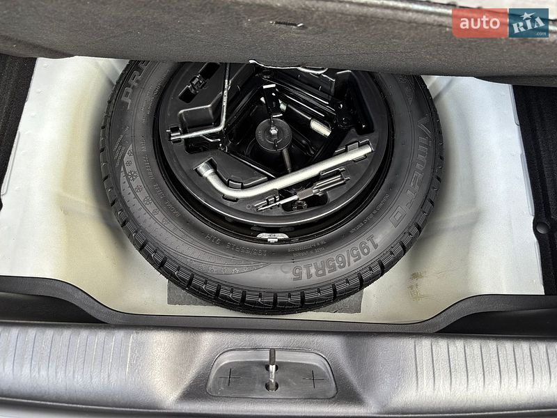 Седан Fiat Tipo 2020 в Вишгороді