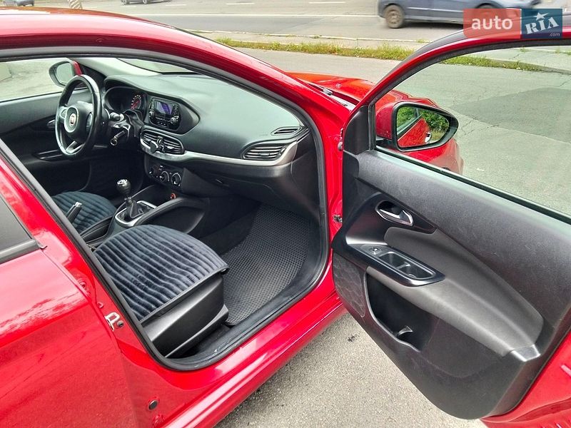 Седан Fiat Tipo 2020 в Виннице