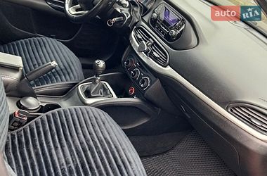 Седан Fiat Tipo 2020 в Виннице