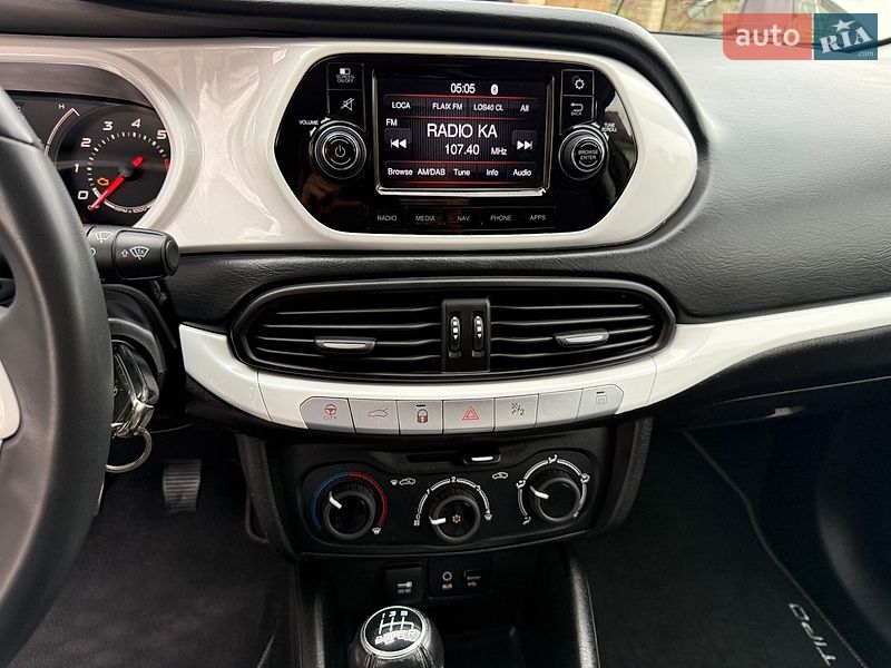 Седан Fiat Tipo 2018 в Калуше
