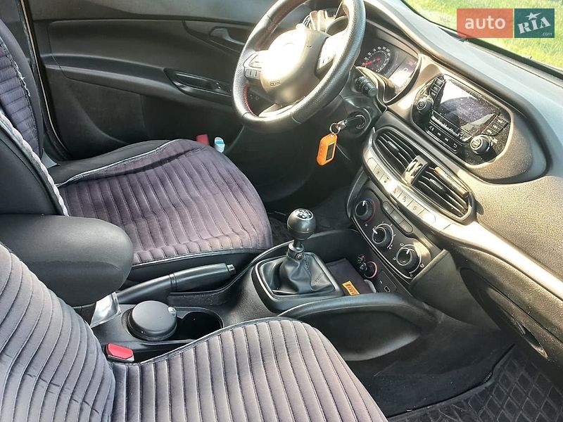 Хэтчбек Fiat Tipo 2019 в Днепре