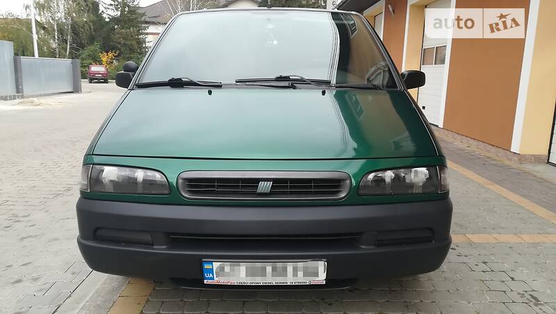 Мінівен Fiat Ulysse 2000 в Івано-Франківську
