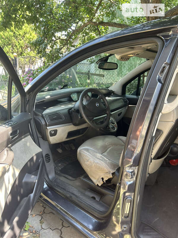 Минивэн Fiat Ulysse 2005 в Черновцах