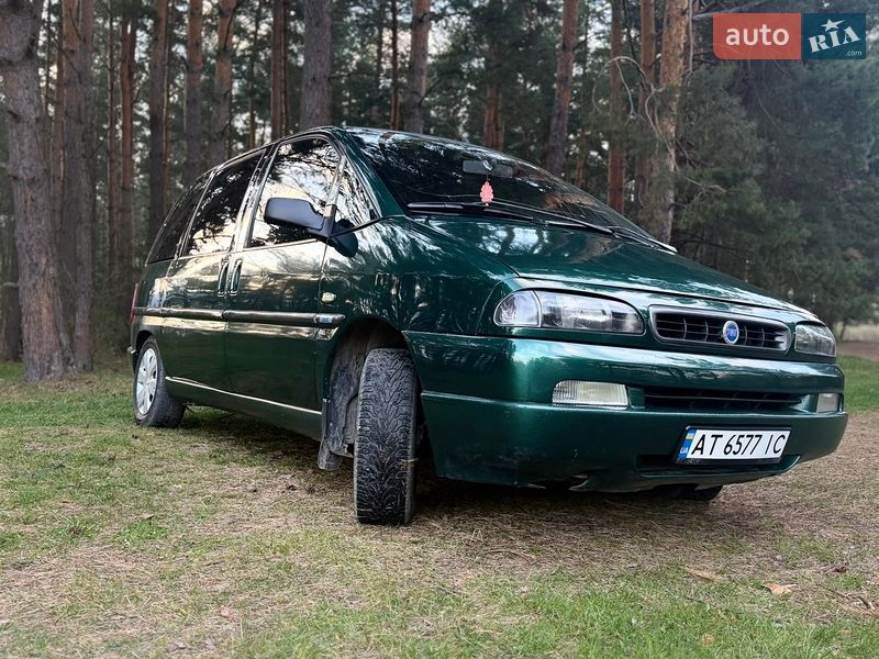 Мінівен Fiat Ulysse 1999 в Надвірній