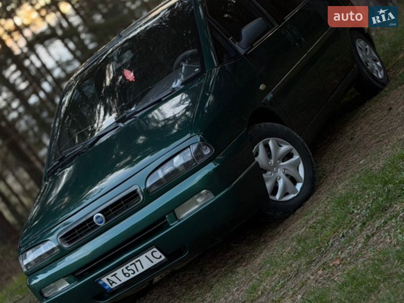 Мінівен Fiat Ulysse 1999 в Надвірній