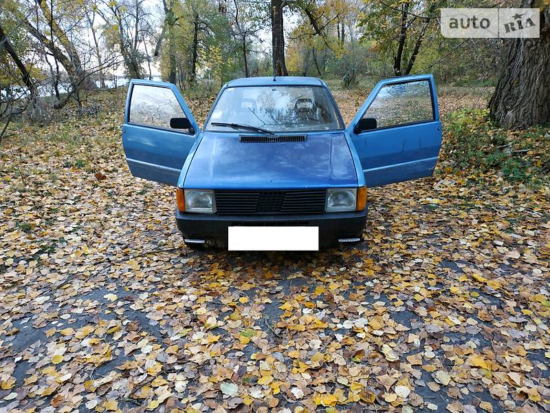 Хетчбек Fiat Uno 1986 в 