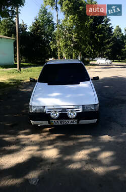 Хэтчбек Fiat Uno 1991 в 