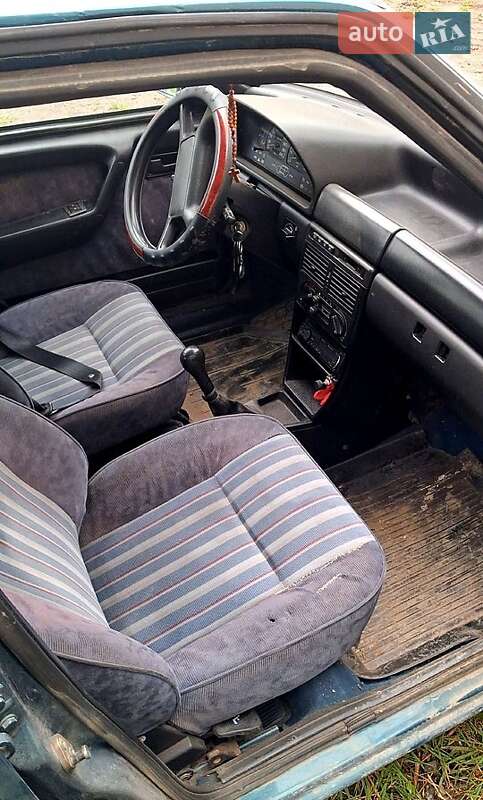 Хэтчбек Fiat Uno 1990 в Борщеве