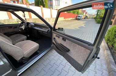 Хэтчбек Fiat Uno 1989 в 
