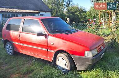 Хетчбек Fiat Uno 1992 в Понінці