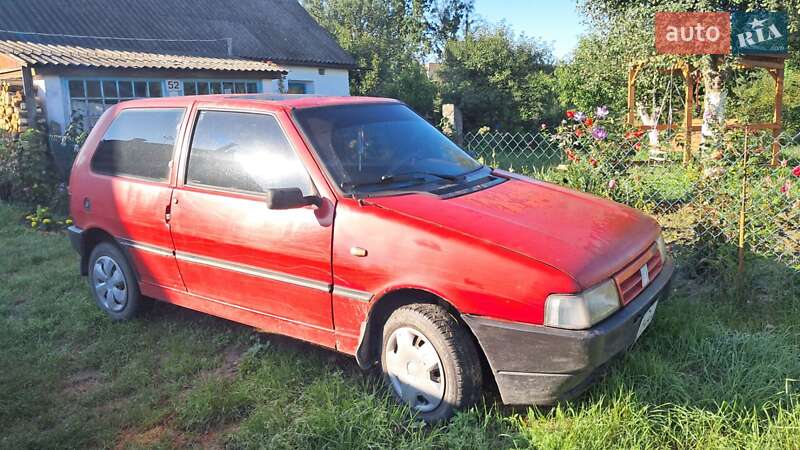 Хэтчбек Fiat Uno 1992 в 