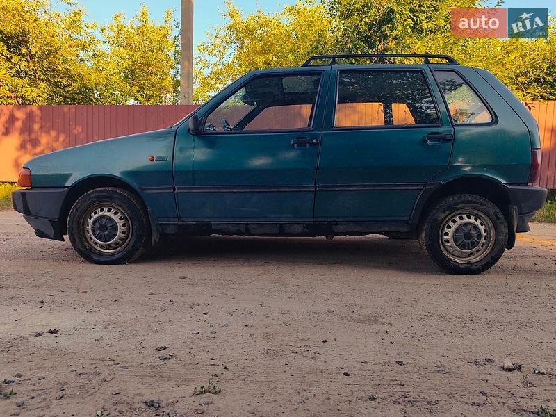Хетчбек Fiat Uno 1993 в Дубіївці фото 2 Хетчбек Fiat Uno 1993 в Дубіївці