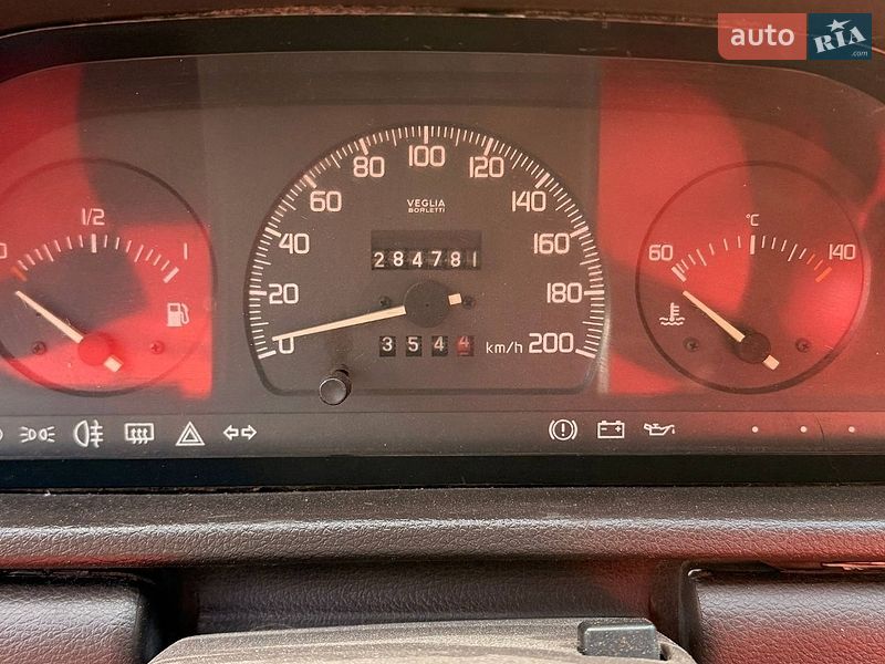 Хэтчбек Fiat Uno 1991 в Делятине
